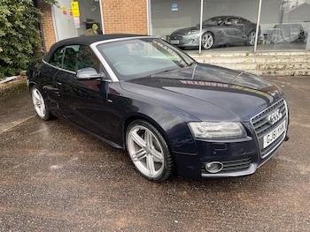 Used Audi A5 Cabriolet 2011 for sale - 77753576: Photo