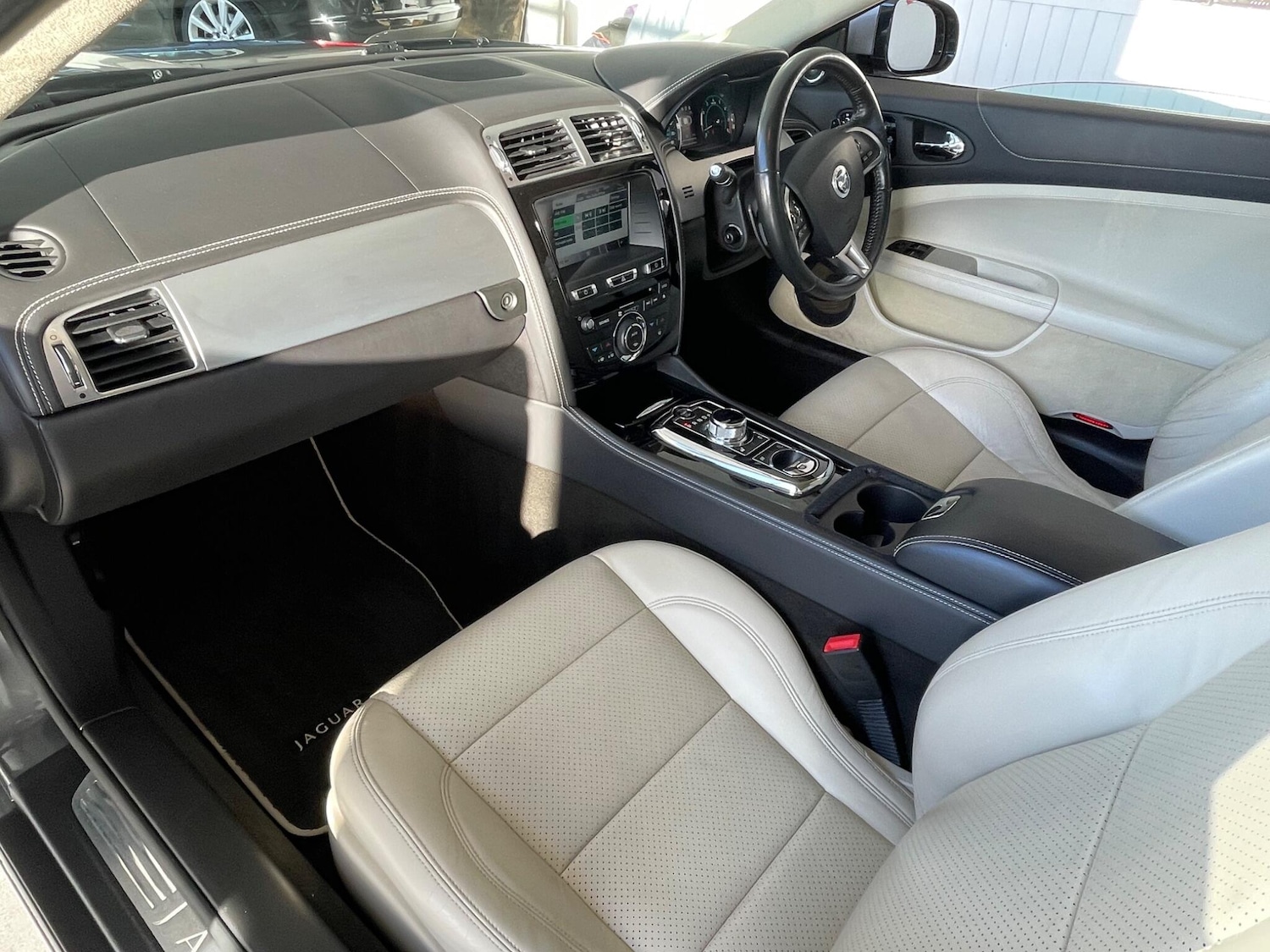 Used Jaguar XK for sale - 77754123: Photo 14