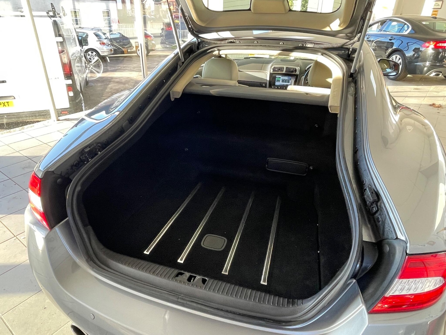 Used Jaguar XK for sale - 77754123: Photo 18