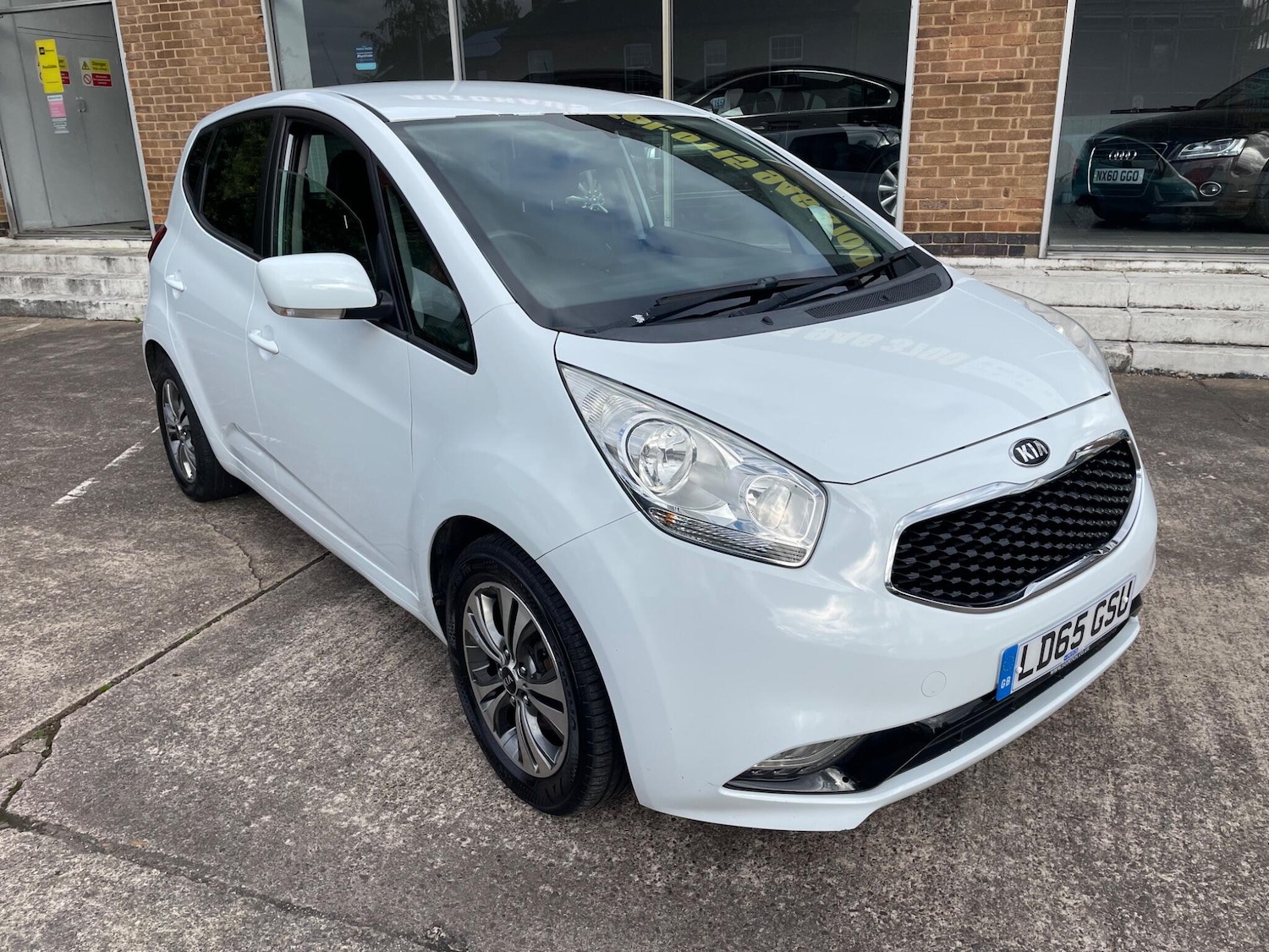 Used Kia Venga 2015 for sale - 77839073: Photo 3