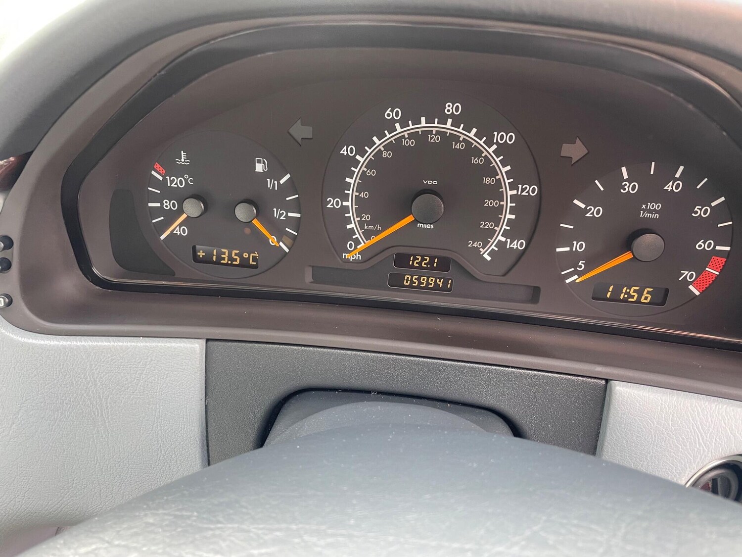 Used Mercedes-Benz E Class for sale - 77753903: Photo 14