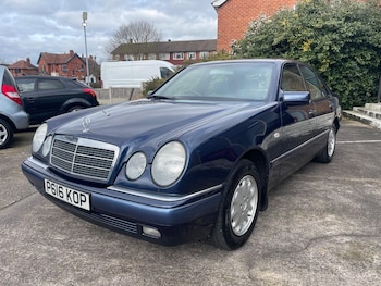 Used Mercedes-Benz E Class 1997 for sale - 77753903: Photo