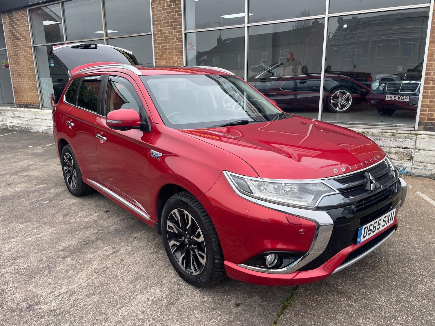 Used Mitsubishi Outlander 2015 for sale - 77793461: Photo 10