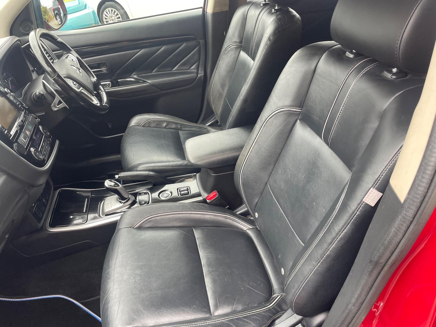 Used Mitsubishi Outlander 2015 for sale - 77793461: Photo 15