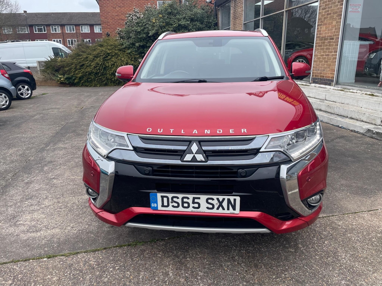 Used Mitsubishi Outlander 2015 for sale - 77793461: Photo 2