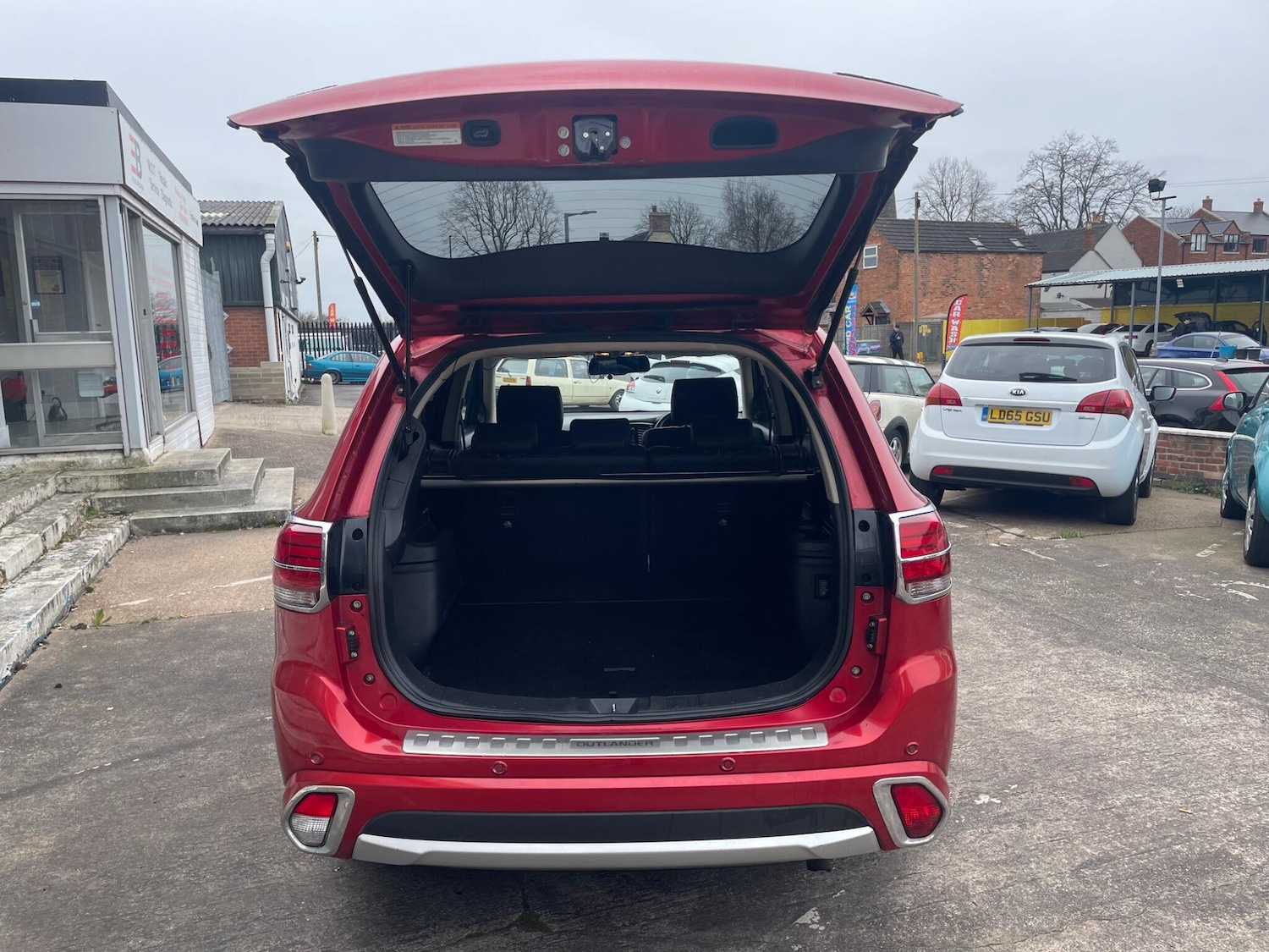 Used Mitsubishi Outlander 2015 for sale - 77793461: Photo 9