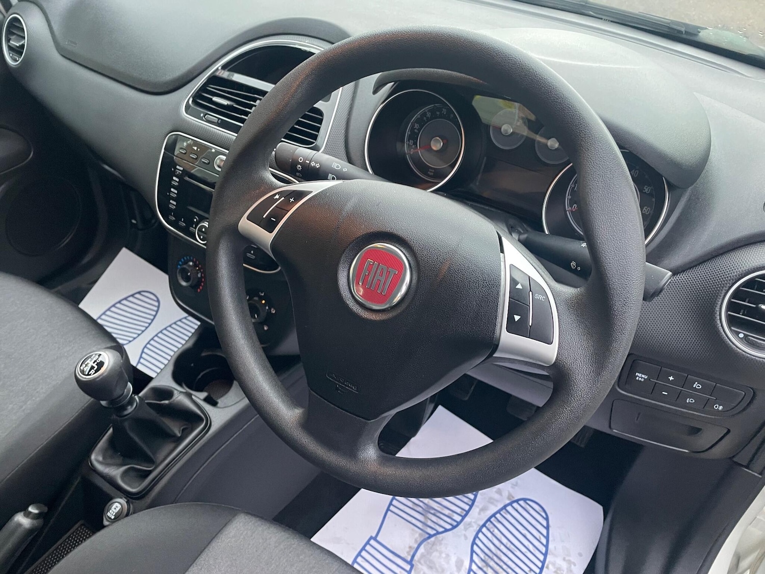 Used Fiat Punto 2014 for sale - 77993632: Photo 12