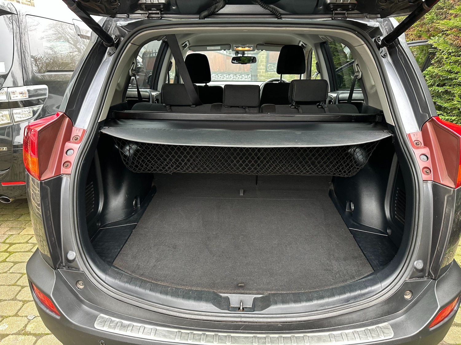 Used Toyota RAV4 2013 for sale - 77511479: Photo 11