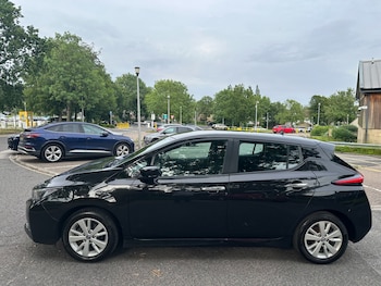 Used Nissan Leaf 2022 for sale - 78932754: Photo