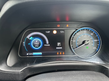Used Nissan Leaf 2022 for sale - 79611731: Photo