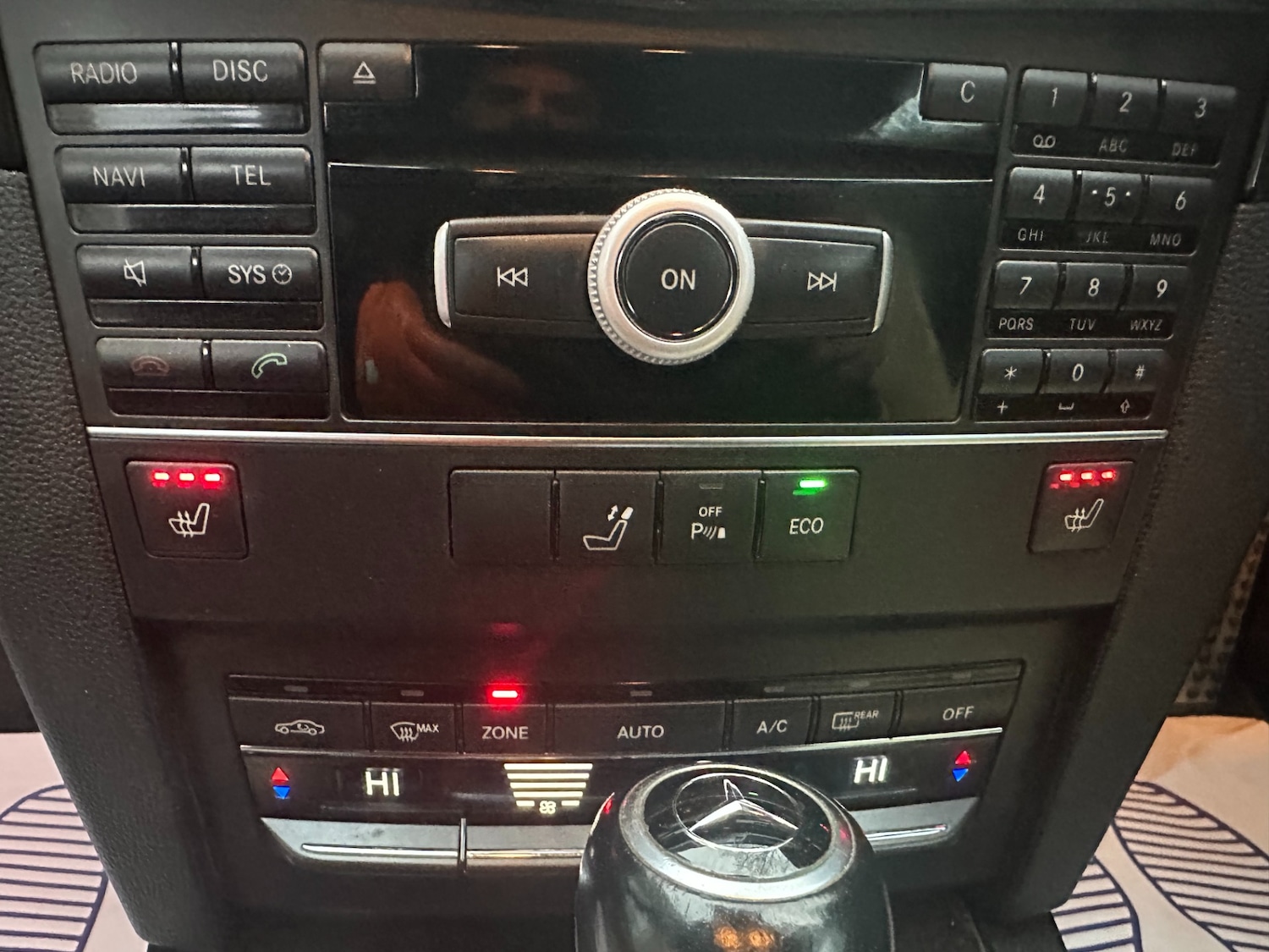 Used Mercedes-Benz E Class 2012 for sale - 76885219: Photo 20