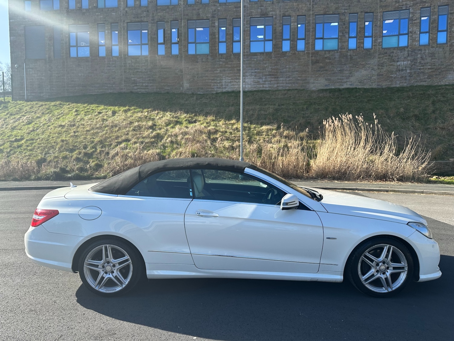 Used Mercedes-Benz E Class 2012 for sale - 76885219: Photo 25