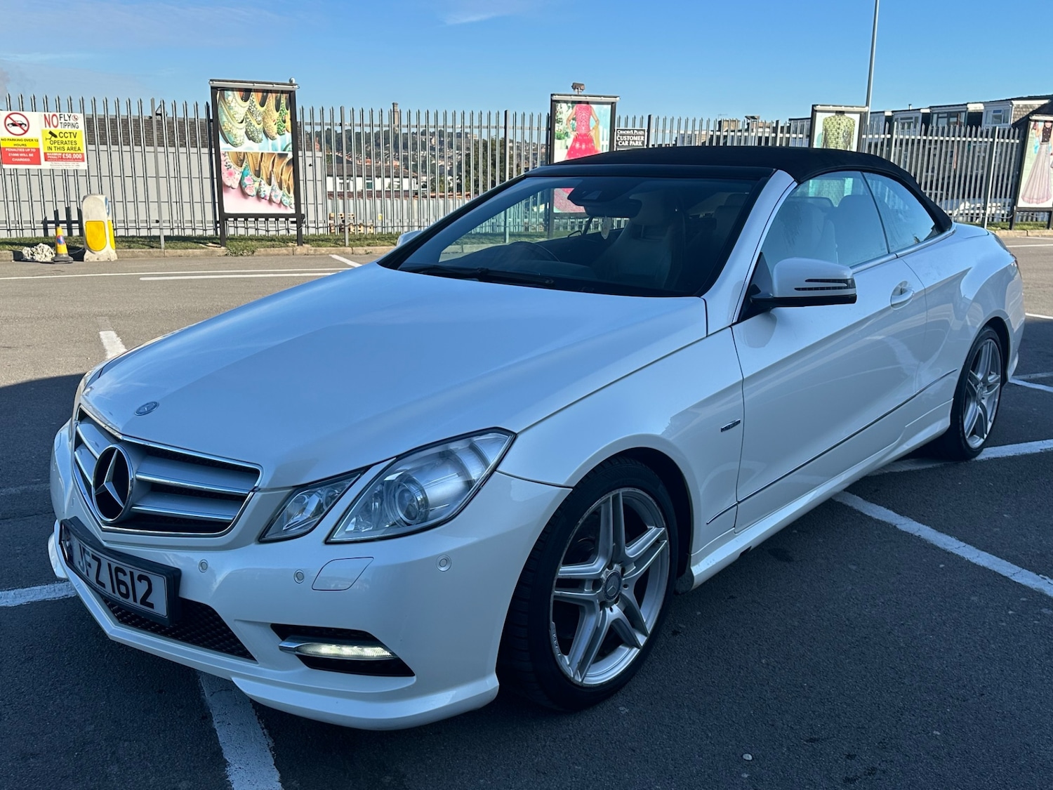 Used Mercedes-Benz E Class 2012 for sale - 76885219: Photo 8