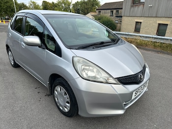 Used Honda Jazz 2013 for sale - 79475199: Photo