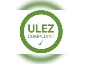 Used Toyota Vellfire 2014 for sale - 77965586: Photo