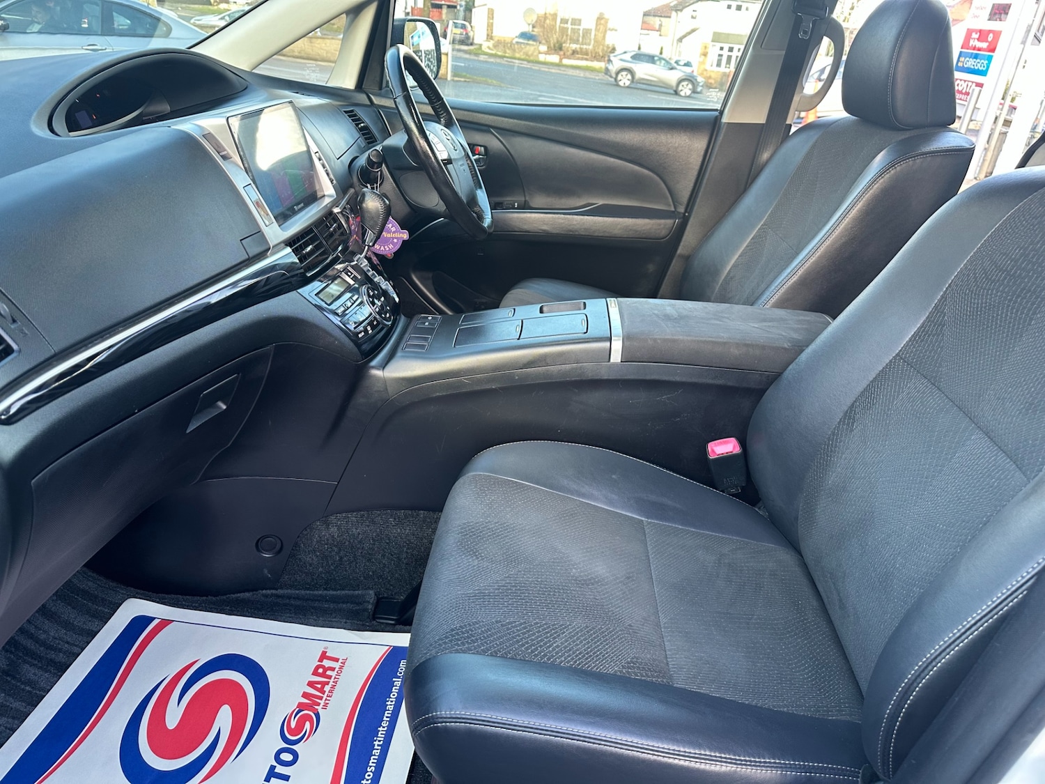 Used Toyota Estima 2016 for sale - 75755002: Photo 22