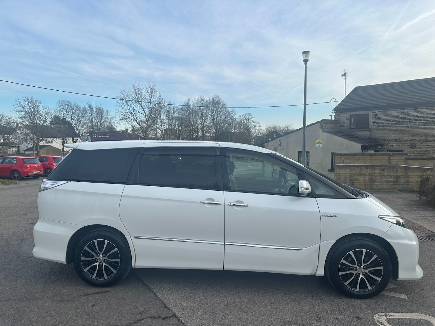 Used Toyota Estima 2016 for sale - 75755002: Photo 3