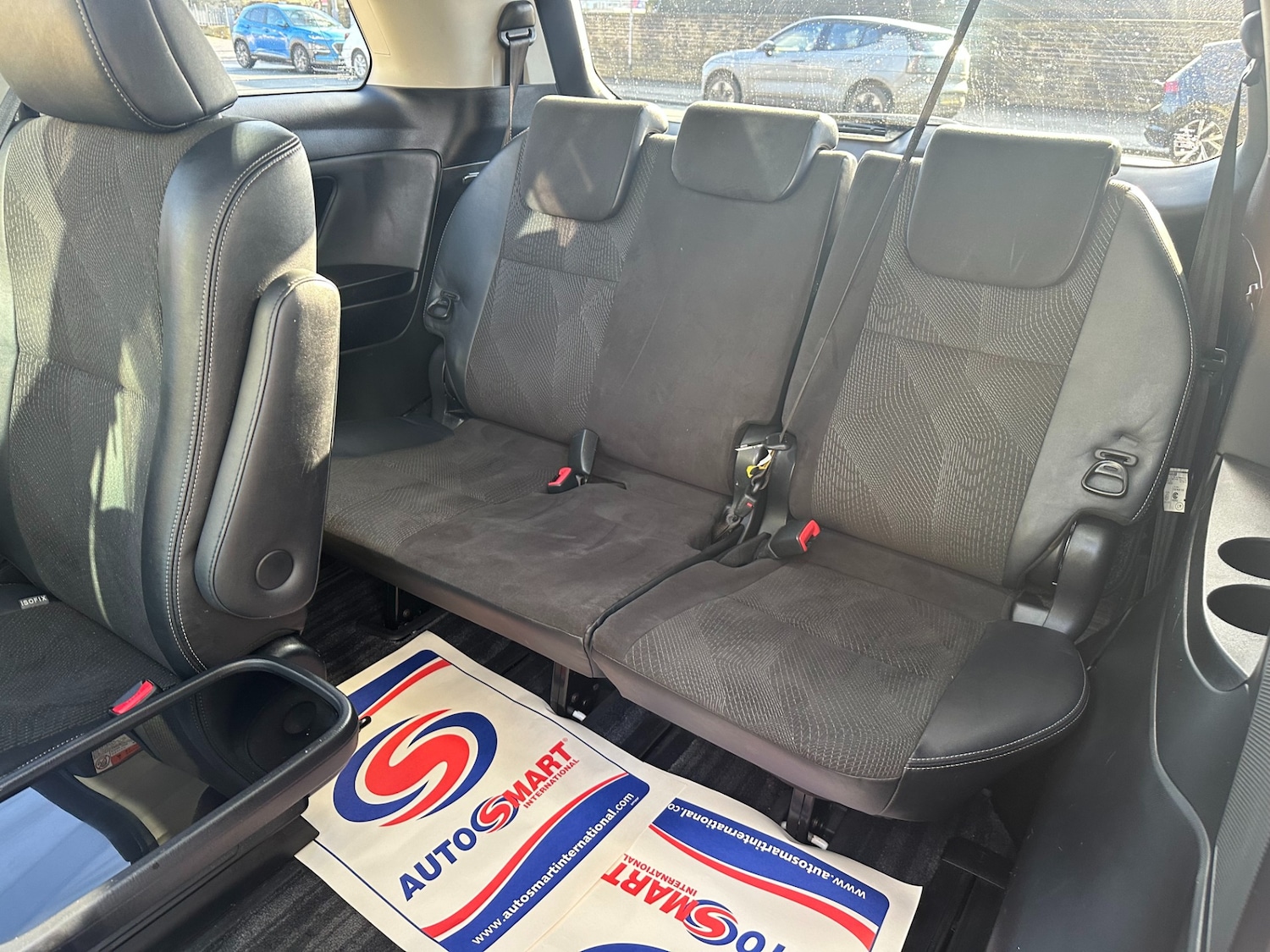 Used Toyota Estima 2016 for sale - 75755002: Photo 6
