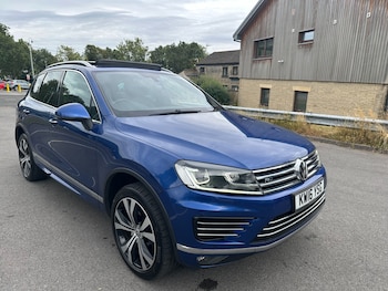 Used Volkswagen Touareg 2016 for sale - 79474928: Photo