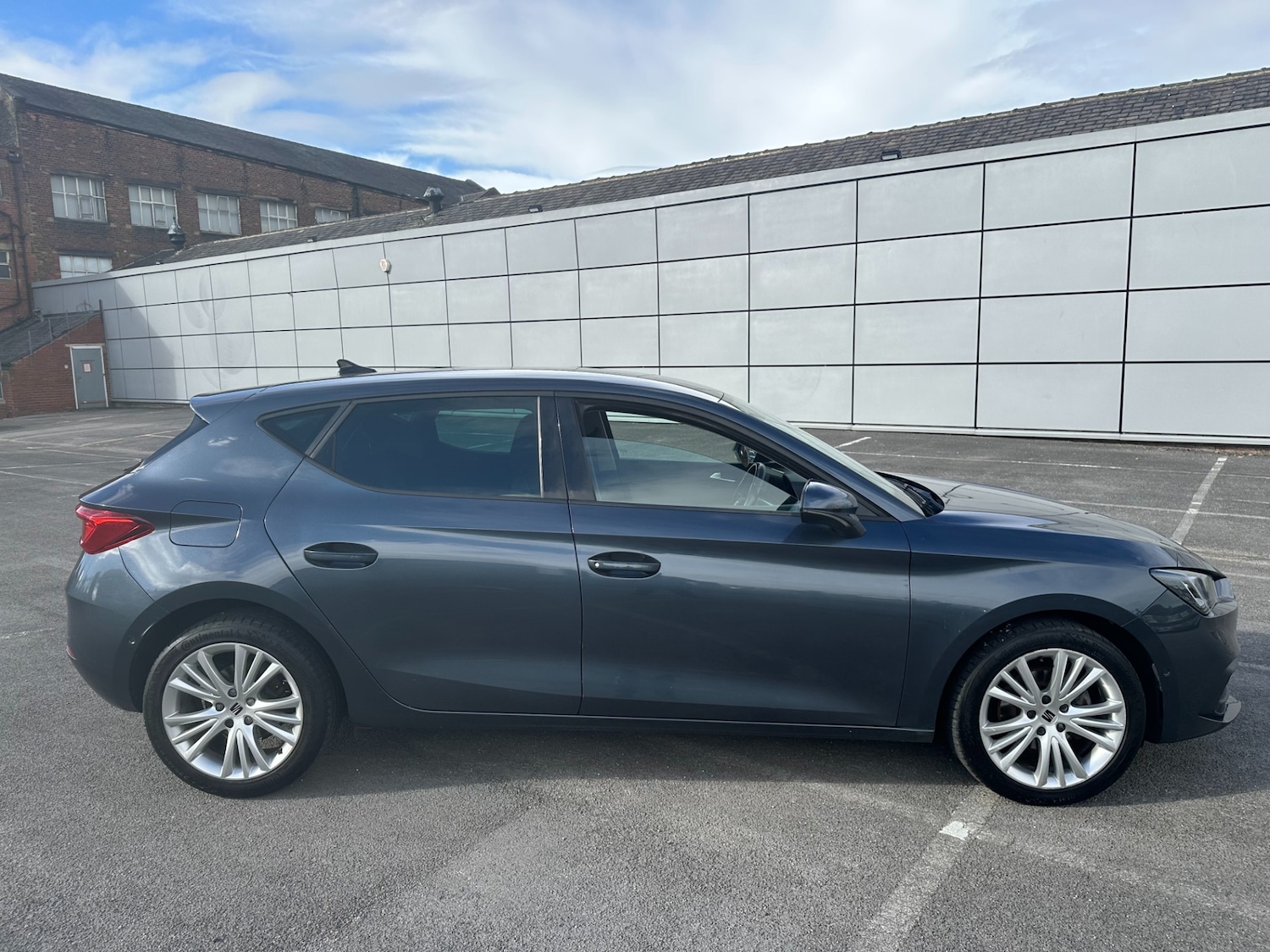 Used SEAT Leon 2021 for sale - 76497714: Photo 3