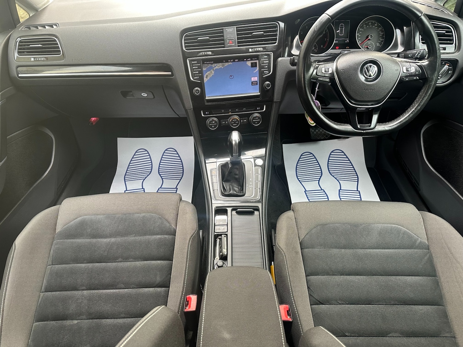 Used Volkswagen Golf 2025 for sale - 76165688: Photo 2