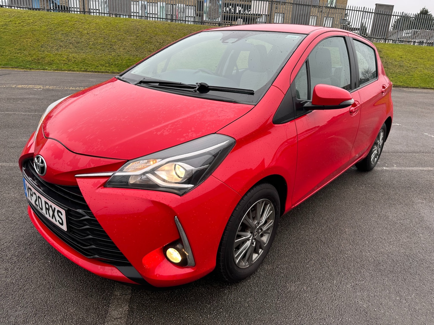 Used Toyota Yaris 2020 for sale - 77314316: Photo 8