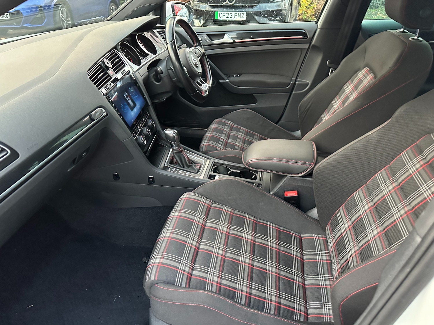 Used Volkswagen Golf 2025 for sale - 76615709: Photo 3