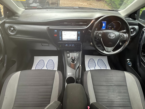 Used Toyota Auris 2015 for sale - 76242974: Photo 3
