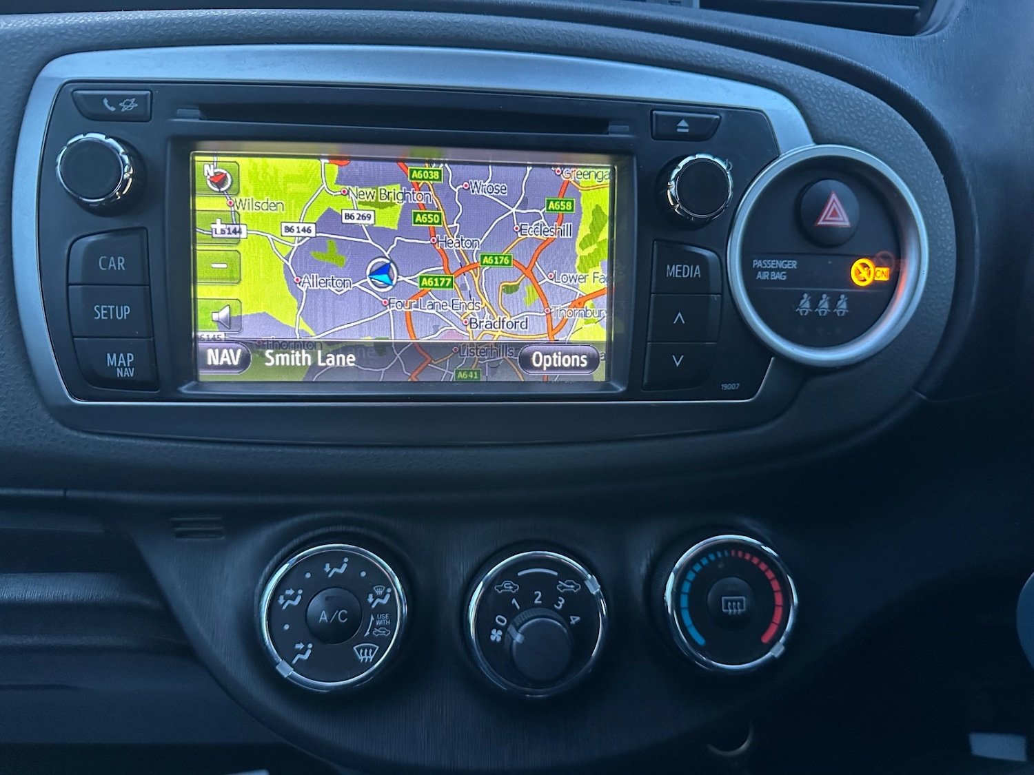 Used Toyota Yaris 2012 for sale - 77214735: Photo 11