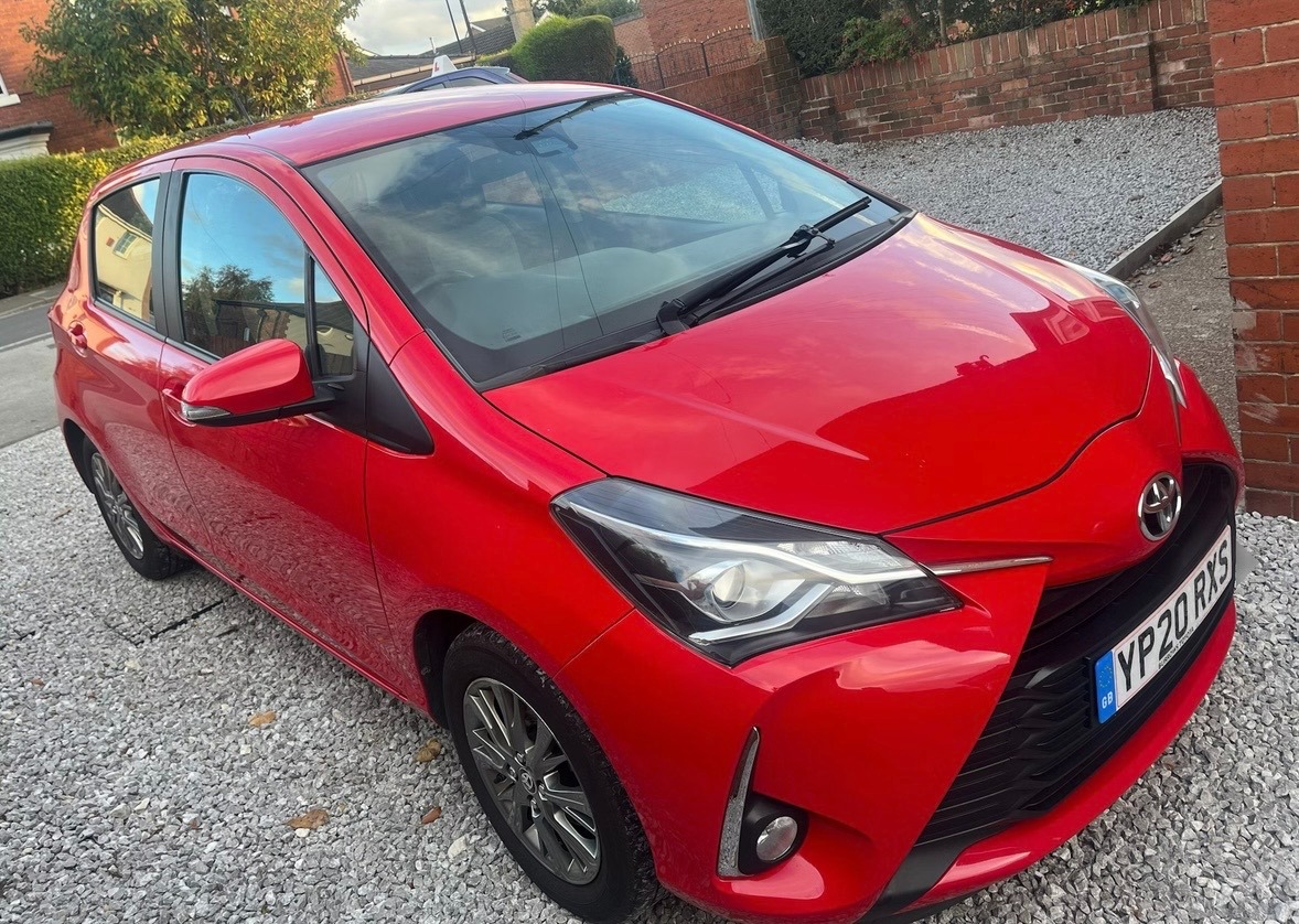Used Toyota Yaris 2020 for sale - 76379609: Photo 1