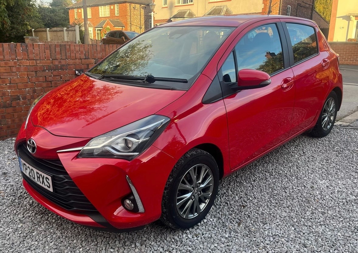 Used Toyota Yaris 2020 for sale - 76379609: Photo 3
