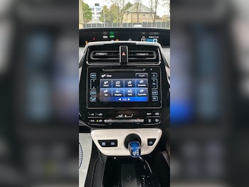 Used Toyota Prius 2017 for sale - 78470573: Photo