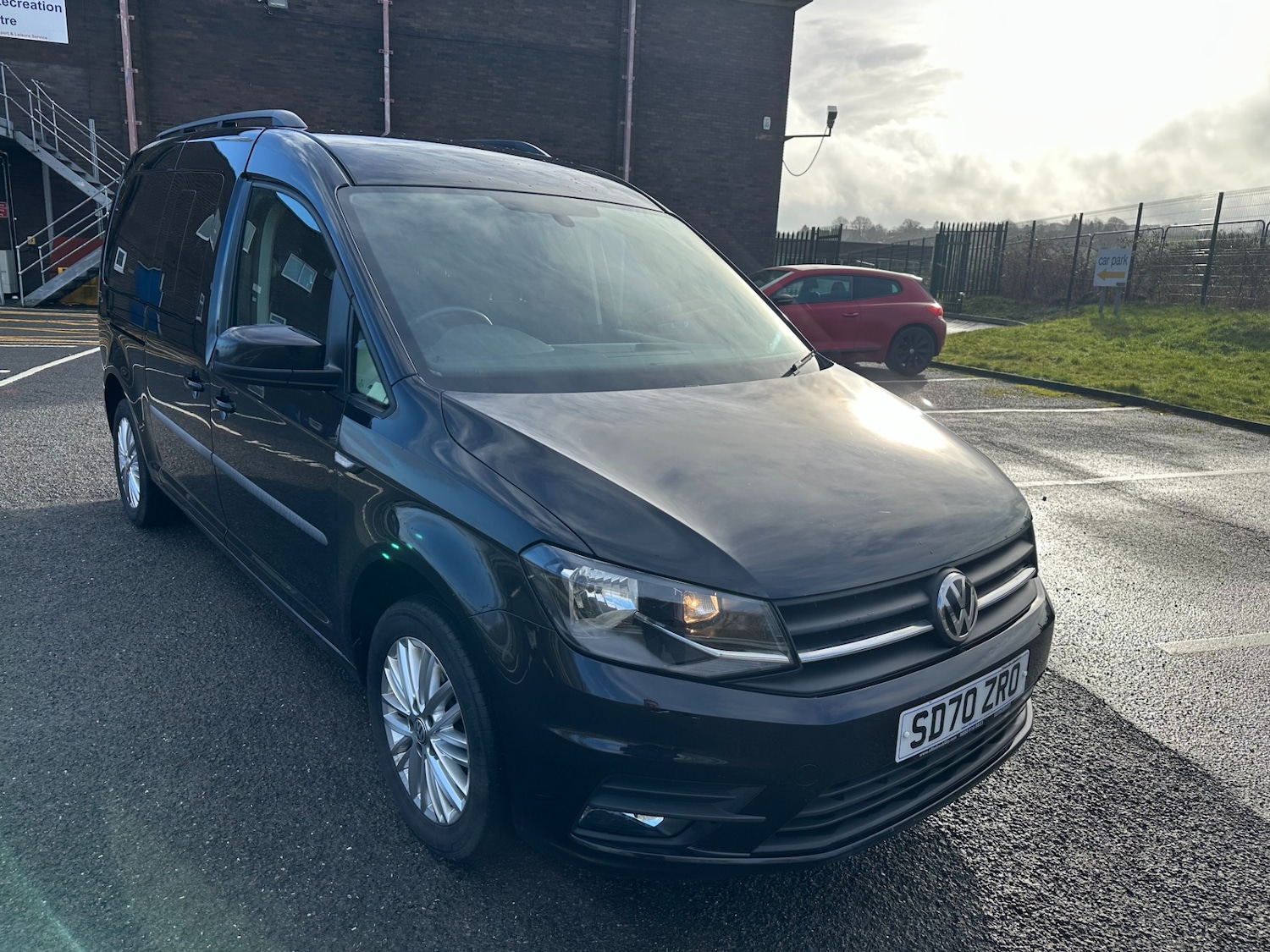 Used Volkswagen Caddy Maxi Life 2020 for sale - 77396709: Photo 1