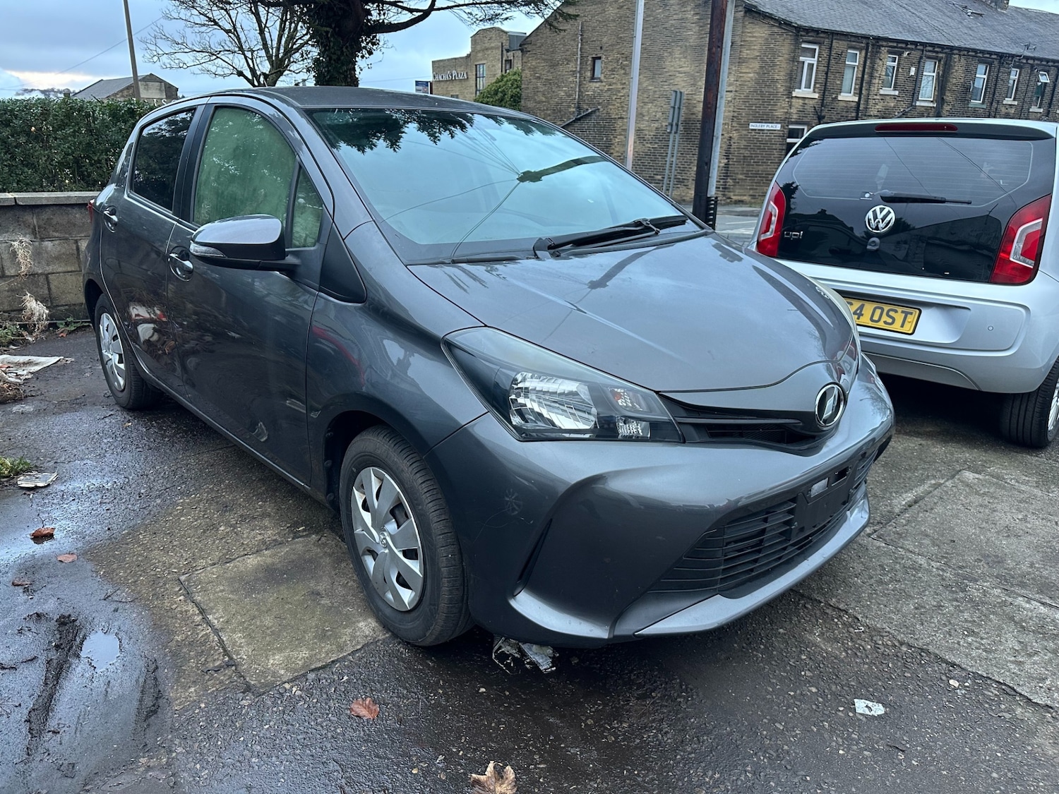 Used Toyota Yaris 2015 for sale - 76591688: Photo 1