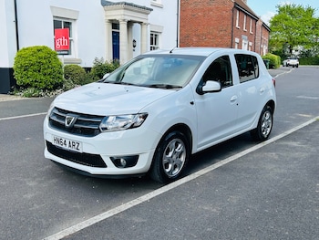 Used Dacia Sandero 2014 for sale - 78412106: Photo