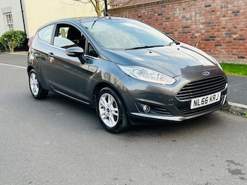 Used Ford Fiesta 2016 for sale - 77750255: Photo