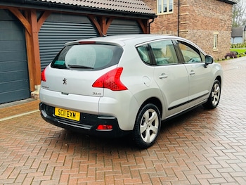 Used Peugeot 3008 2011 for sale - 77721420: Photo