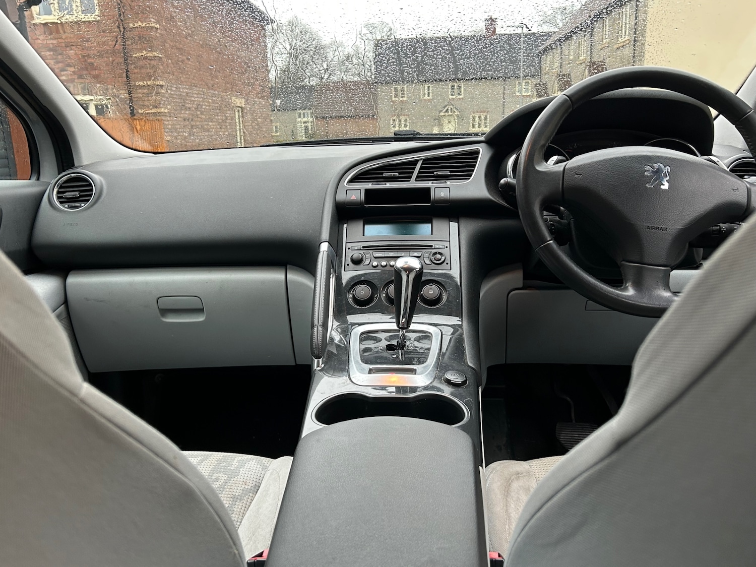 Used Peugeot 3008 2011 for sale - 77721420: Photo 7