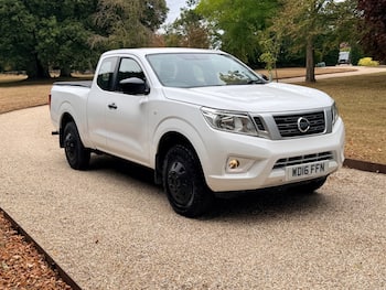 Used Nissan Navara 2016 for sale - 79628631: Photo