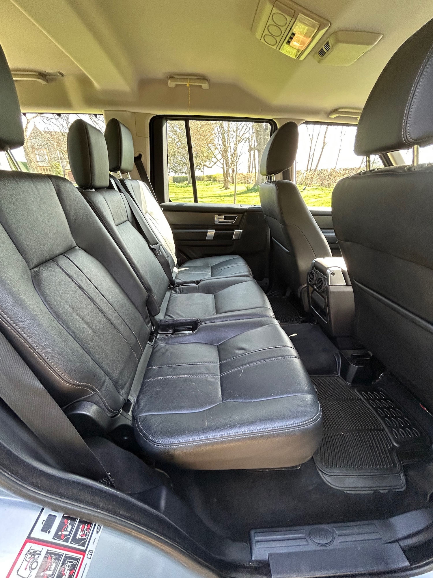 Used Land Rover Discovery 2010 for sale - 77965310: Photo 11