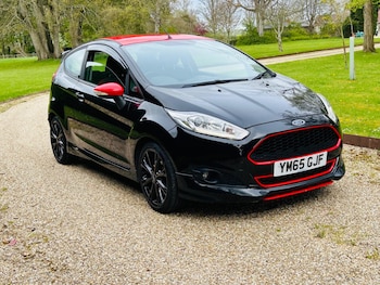 Used Ford Fiesta 2015 for sale - 78202533: Photo