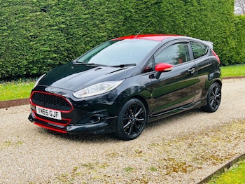 Used Ford Fiesta 2015 for sale - 78202533: Photo