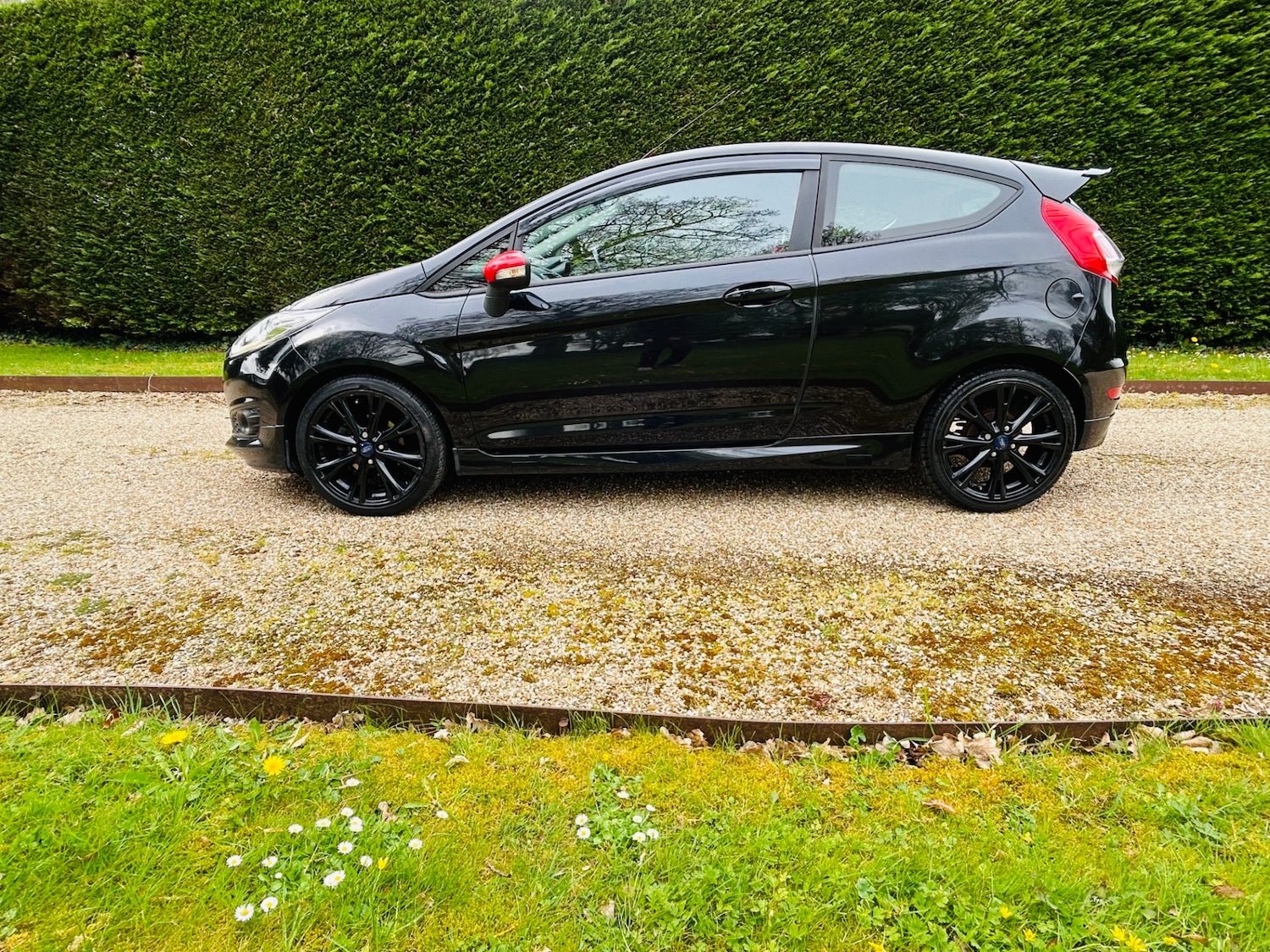 Used Ford Fiesta 2015 for sale - 78202533: Photo 4