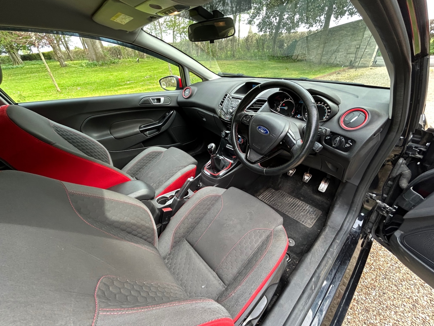 Used Ford Fiesta 2015 for sale - 78202533: Photo 8