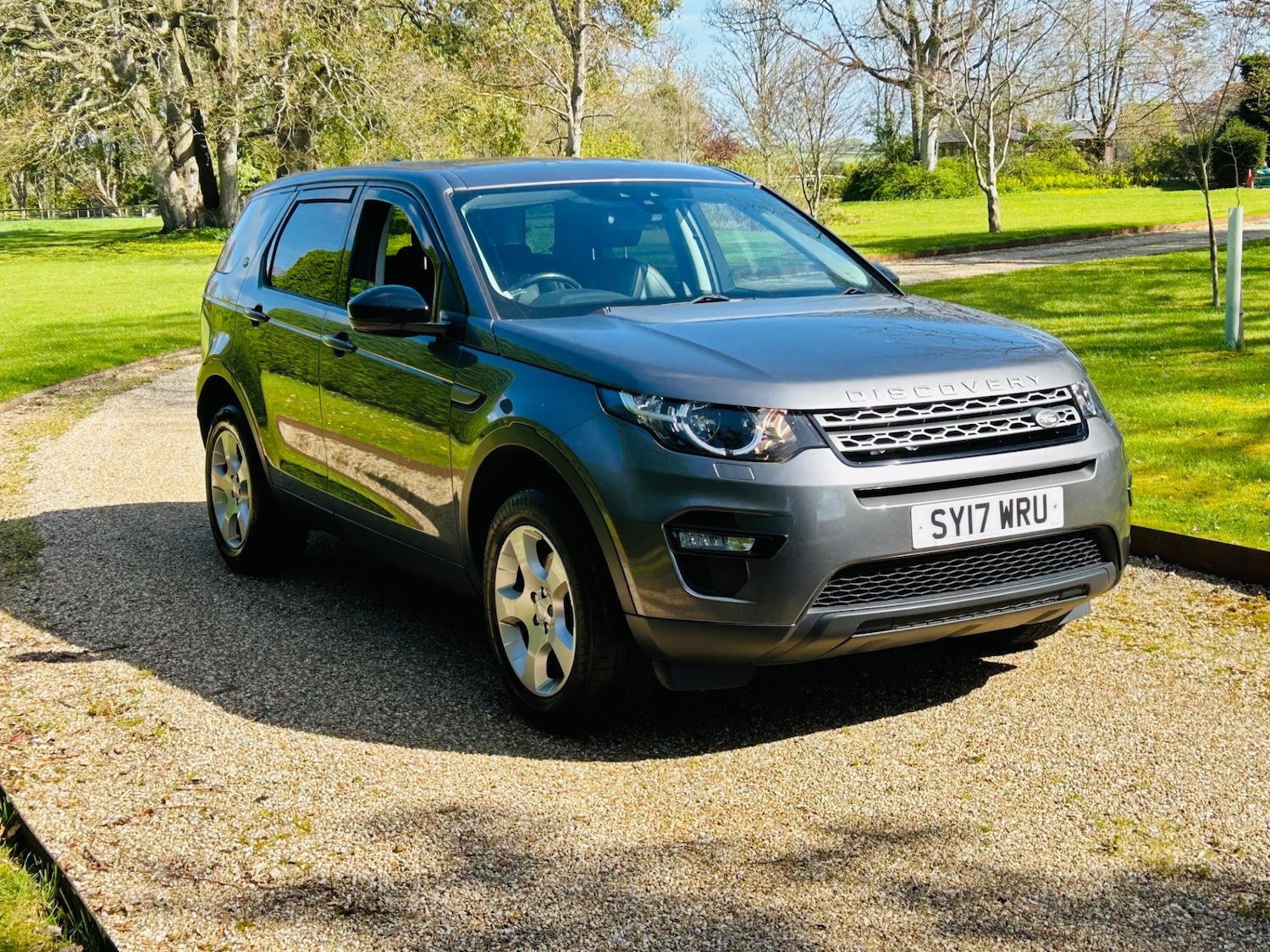 Used Land Rover Discovery Sport 2017 for sale - 78146102: Photo 3