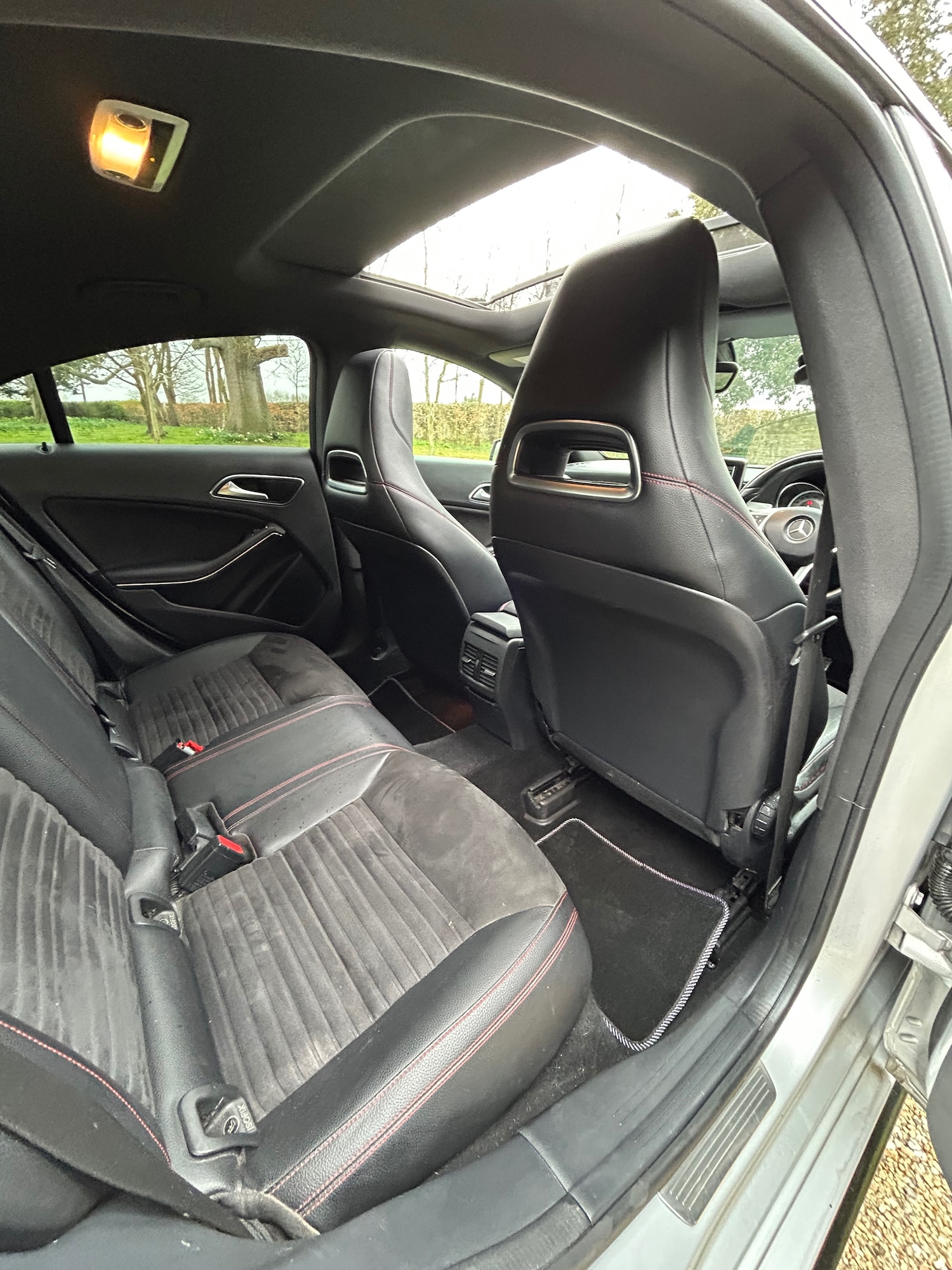 Used Mercedes-Benz CLA 2014 for sale - 77851124: Photo 9