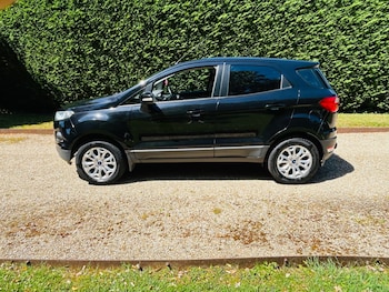 Used Ford Ecosport 2015 for sale - 79082978: Photo