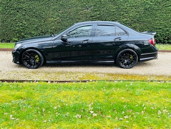 Used Mercedes-Benz C Class 2011 for sale - 77848400: Photo