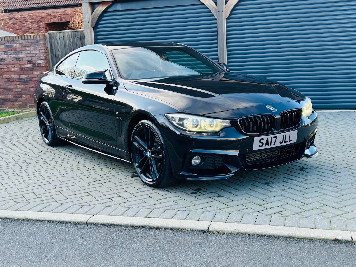 Used BMW 4 Series 2017 for sale - 77721424: Photo 2