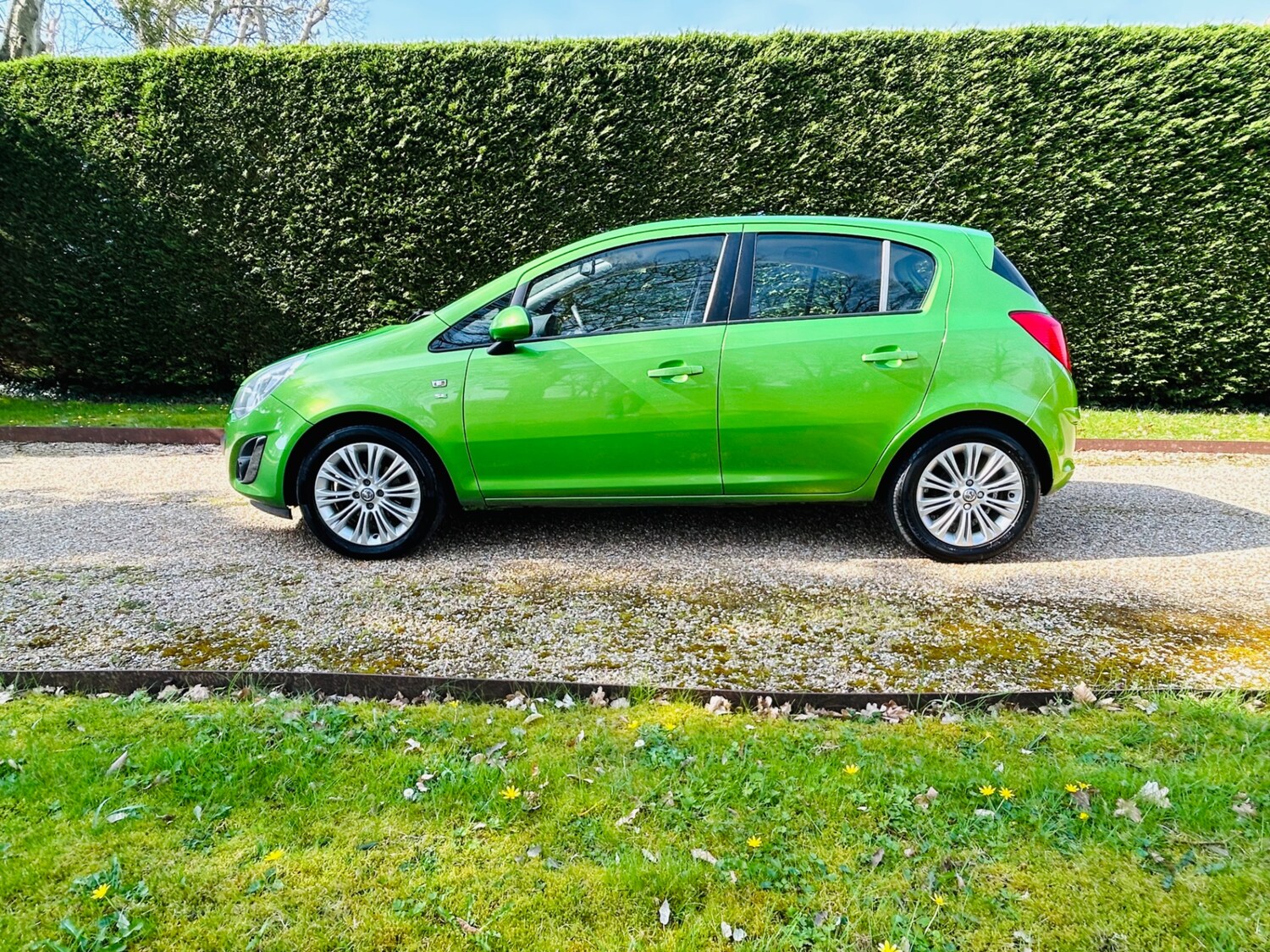 Used Vauxhall Corsa 2013 for sale - 77963825: Photo 3